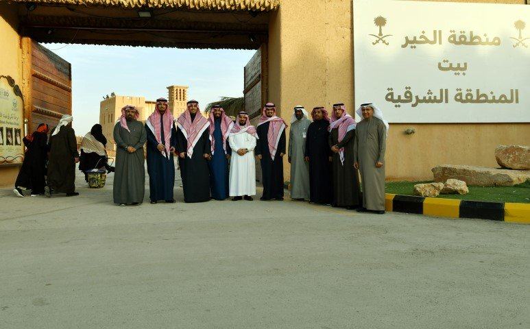 وفدان من غرفة الشرقية يزوران "جنادرية 33"