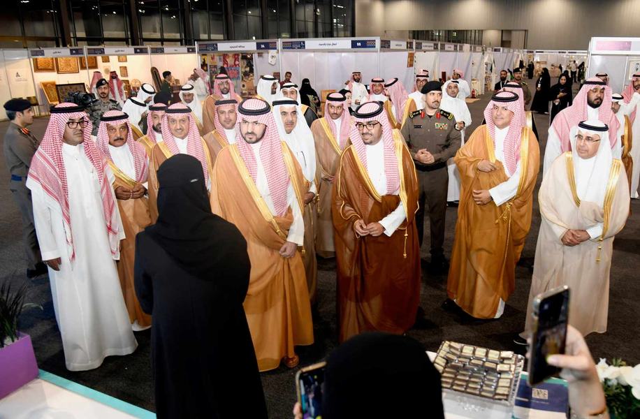 نائب أمير الشرقية يرعى إفتتاح معرض الحرف والأعمال اليدوية 2024م