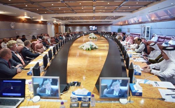 وفد هولندي يبحث الاستثمار في قطاع الطاقة بغرفة الشرقية