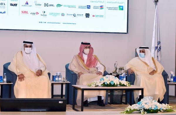 نائب أمير الشرقية يرعى حفل افتتاح المنتدى اللوجستي بغرفة الشرقية