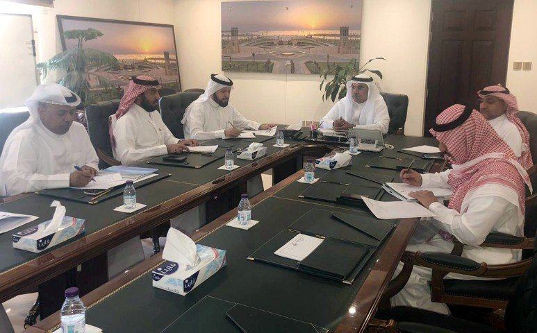 الأمانة والغرفة تشكلان فريق عمل لمعالجة تحديات الصناعيات الخاصة