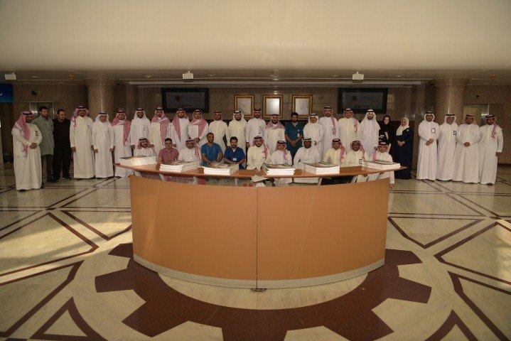 مشاركة لافتة من قطاع الأعمال في حملة غرفة الشرقية للتبرع بالدم