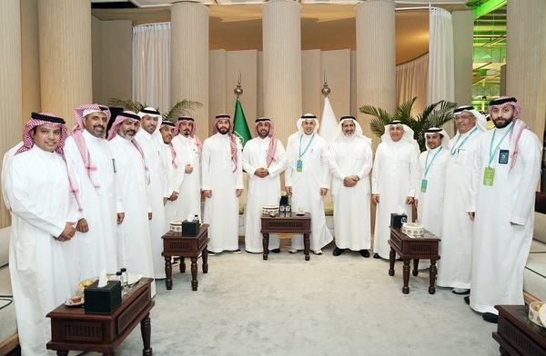 غرفة الشرقية تزور "معرض اللومي الحساوي 2026"