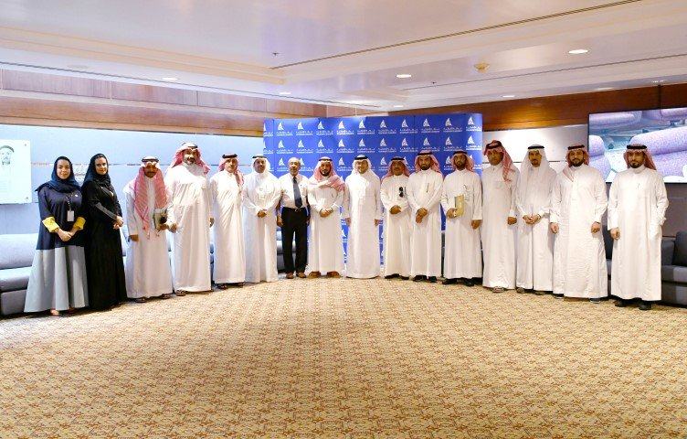 وزارة الصحة تؤكد مبدأ الشراكة مع القطاع الخاص وتعلن عن نظام صحي موحد