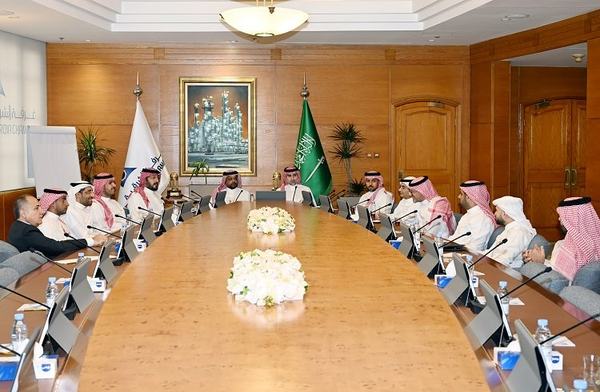 ​السحيمي رئيساً للجنة المالية والكريديس نائباً للرئيس