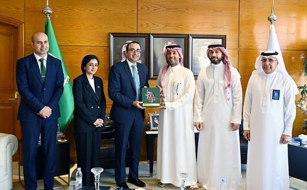 النائب الأول لرئيس غرفة الشرقية يلتقي نائب السفير الباكستاني لدى المملكة
