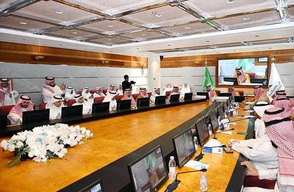 معالي نائب وزير الصناعة والثروة المعدنية لشؤون الصناعة يستعرض جهود المملكة في تعزيز متانة الاقتصاد الوطني