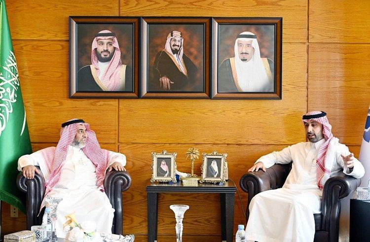الغرفة تبحث تعزيز التعاون المشترك مع مركز الرقابة على الالتزام البيئي