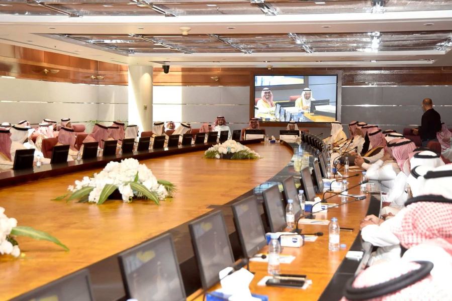 معالي وزير الاستثمار يلتقي قطاع الأعمال بغرفة الشرقية