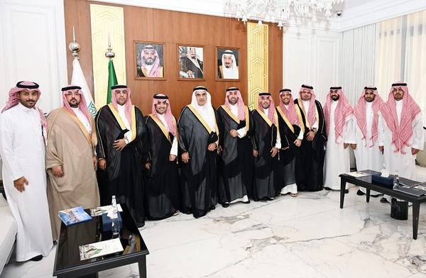 أمين المنطقة الشرقية يبحث سبل دعم القطاع العقاري والتطوير العمراني مع غرفة الشرقية