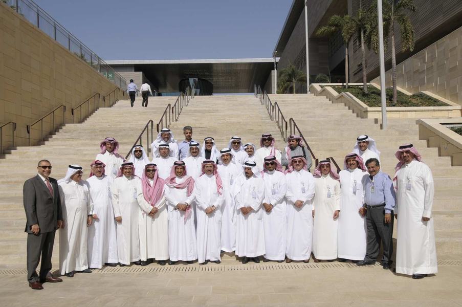 وفد من رجال اعمال الشرقية يشيد بالإمكانات الكبيرة والتطلعات الطموحة لجامعة الملك عبدالله