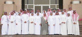 42 من شباب الاعمال يبدأون اليوم زيارة الى دولة الامارات
