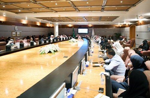 الهيئة الملكية للجبيل وينبع تستعرض فرص ومعايير الاستثمار بمشروع باحة الترفية المحورية