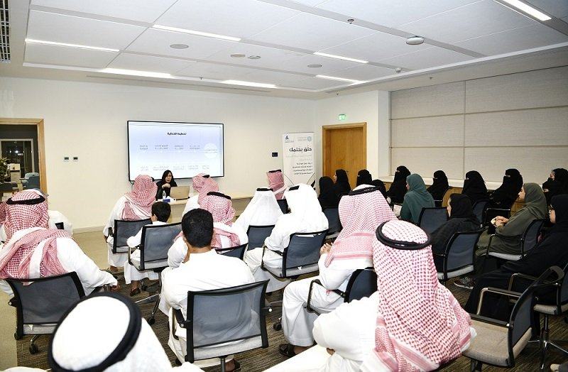 الإبداع في صناعة الفعاليات بحاضنة غرفة الشرقية