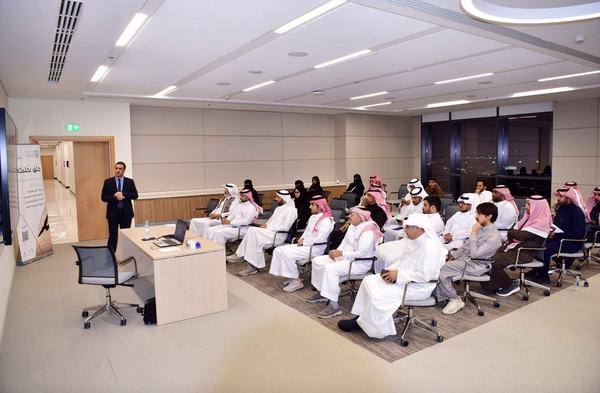 مختص يرصد إيجابيات الاستحواذ والاندماج على المنشآت الصغيرة
