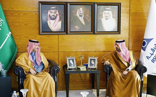 معالي نائب وزير الموارد البشرية والتنمية الاجتماعية يلتقي قطاع الأعمال  والمستثمرين بغرفة الشرقية
