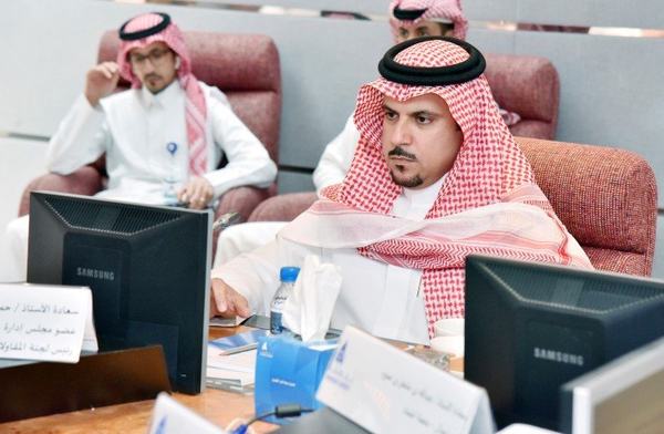 اكثر من 690 الف امر دفع أصدرتها "اعتماد" و182 الف منافسة طرحتها المنصة