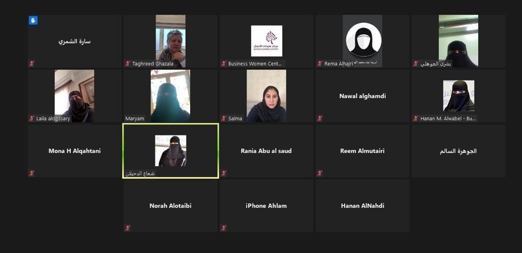 لجنة المشاغل والمراكز النسائية تستعرض عدد من أنشطتها للفترة المقبلة