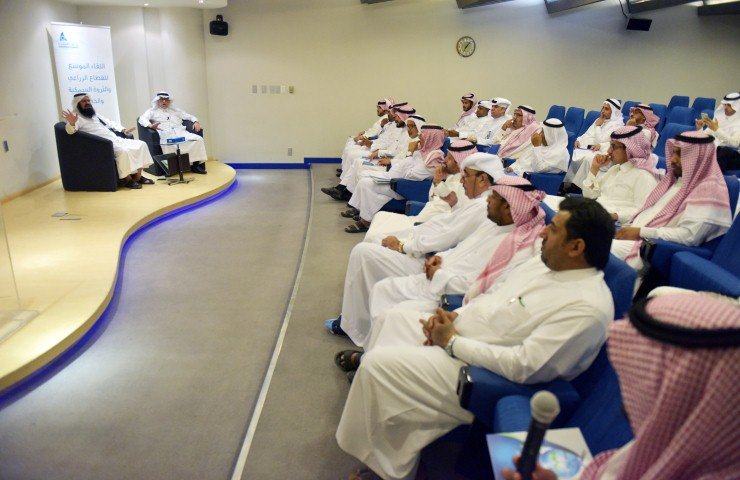 لقاء القطاع الزراعي والثروة السمكية والحيوانية يؤكد مثالية مزارع الشرقية و يستعرض العيادات المخالفة