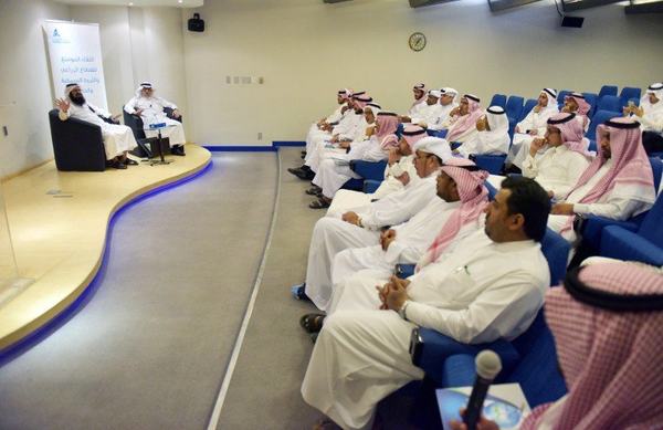 لقاء القطاع الزراعي والثروة السمكية والحيوانية يؤكد مثالية مزارع الشرقية و يستعرض العيادات المخالفة