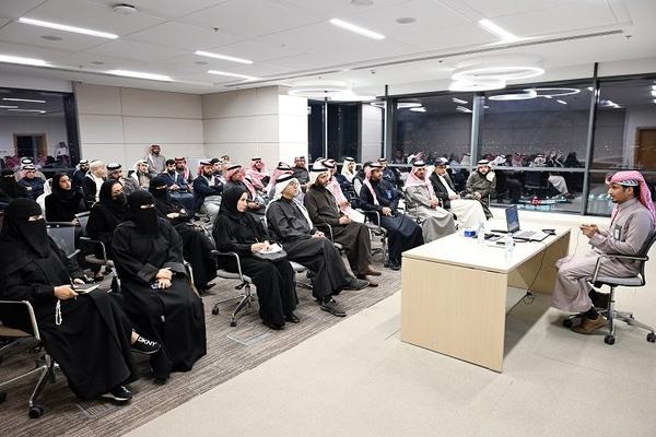 ​حاضنة غرفة الشرقية لريادة الأعمال تستعرض طُرق تمويل "المشاريع الريادية"