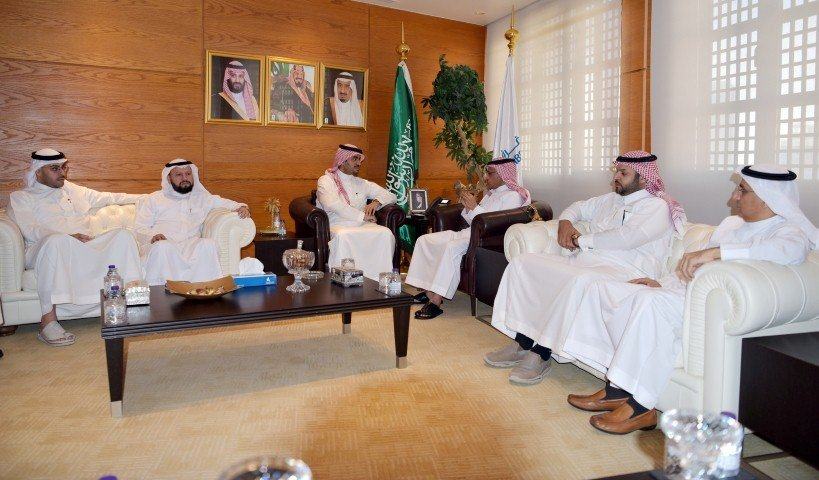 لقاء في غرفة الشرقية يستعرض مسيرة برنامج توطين الوظائف