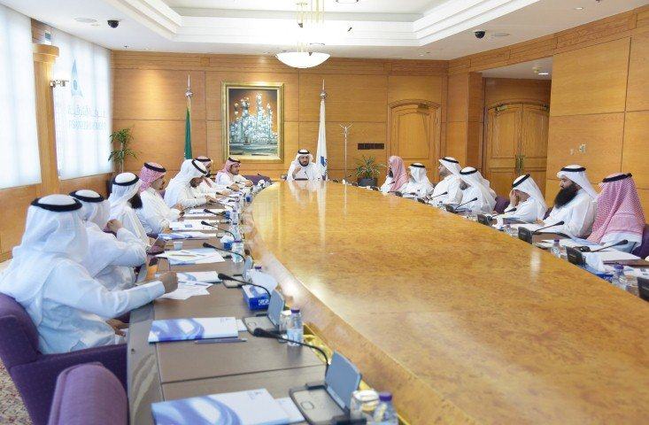 لجنة الأوقاف تختار القحطاني رئيسا والحماد نائبا بالتزكية