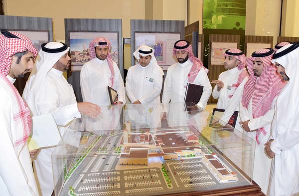 مجلس شباب الاعمال يزور جمعية البر بالمنطقة الشرقية ويطلع على ابرز برامجها