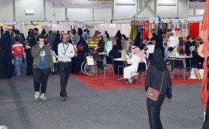 حرفيو الشرقية يخطفون الأنظار بأعمالهم ومنتجاتهم في أول أيام صنعتي 2015