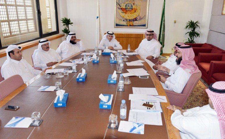 اللجنة السياحية تناقش خطة عملها للعام 2017