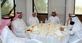 غرفة الشرقية تقيم لقاءات معايدة للمشتركين