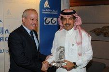 وزير النفط الليبي يبحث تطوير صناعة النفط