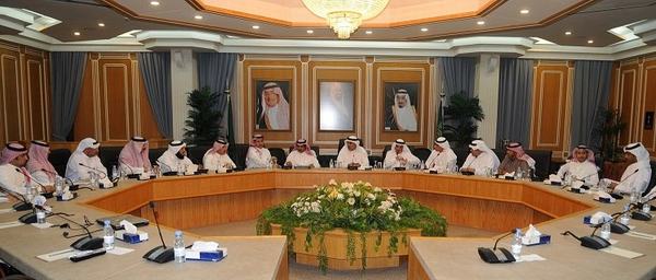 أمين الشرقية يلتقي مجلس اعمال الجبيل ويبحث معهم التحديات والتطلعات