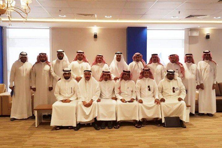 مجلس الاعمال بفرع غرفة الشرقية بالخفجي يستعرض الفرص الاستثمارية مع البلدية